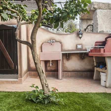 Villa Sobìa Manna Chia Esterno foto
