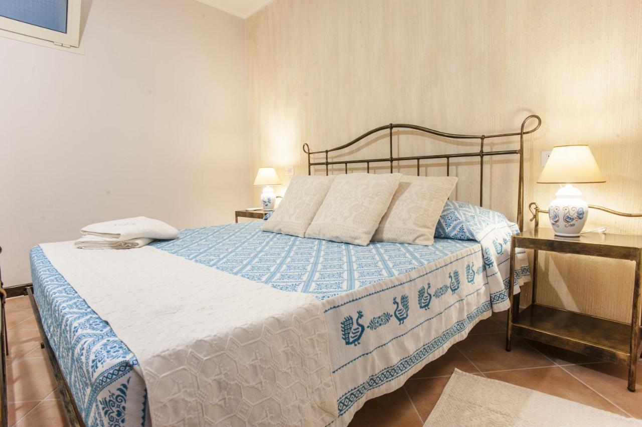 Villa Sobìa Manna Chia Esterno foto